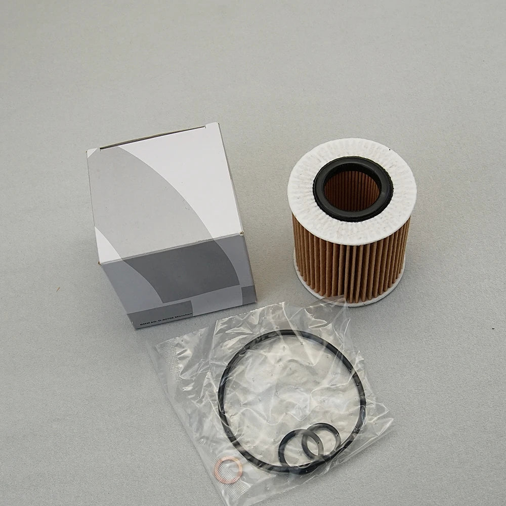 11427508969 Engine Oil Filter For BMW E81 E87 E88 E82 E46 E90 E93 E92 E91 E60 E61 E84 E83 E85 116i 118i