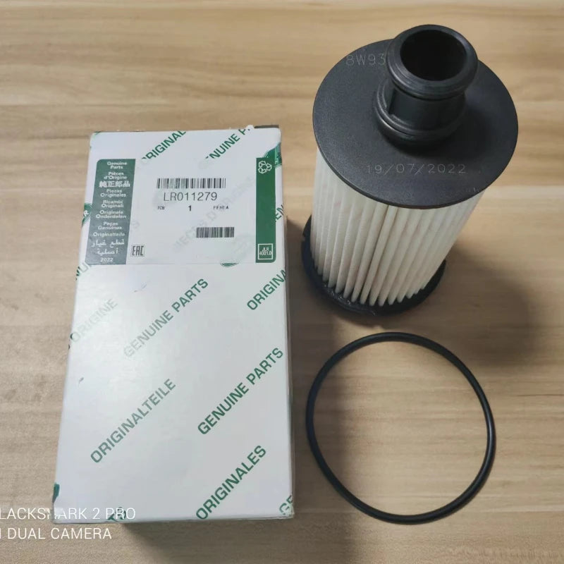 Car Oil Filter LR011279 C2D3670 AJ812351 for JAGUAR F-PACE F-TYPE XE XF XJ XK LAND ROVER DISCOVERY 4 5 RANGE