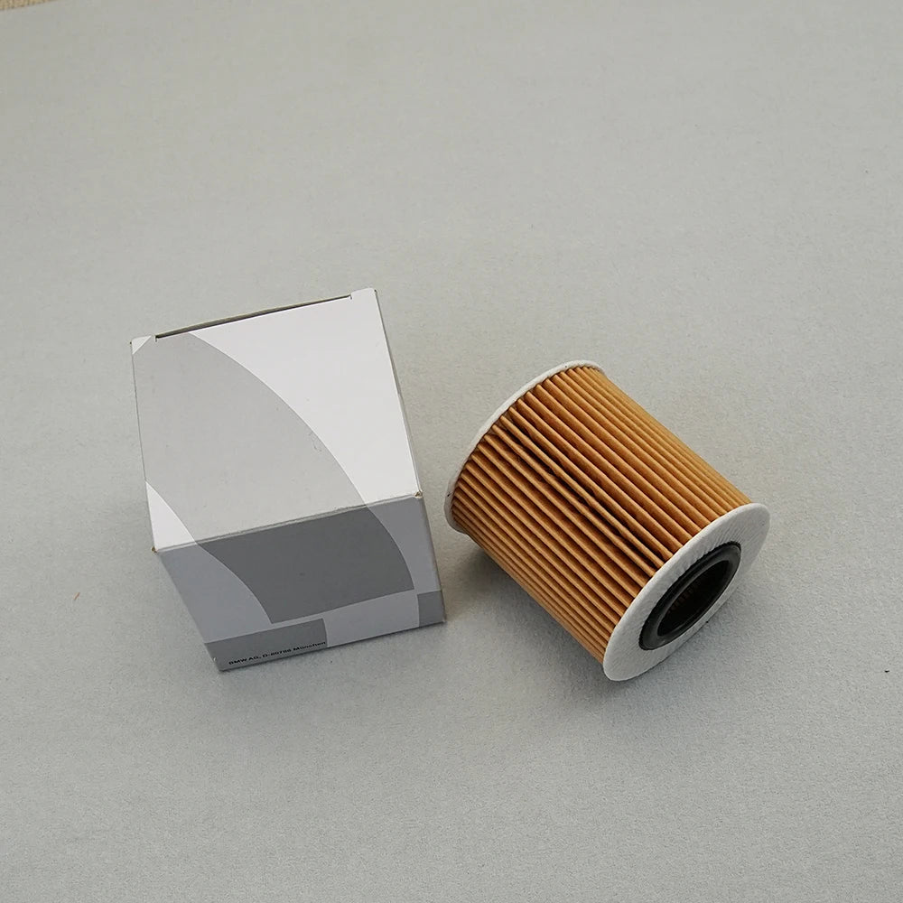 11427508969 Engine Oil Filter For BMW E81 E87 E88 E82 E46 E90 E93 E92 E91 E60 E61 E84 E83 E85 116i 118i